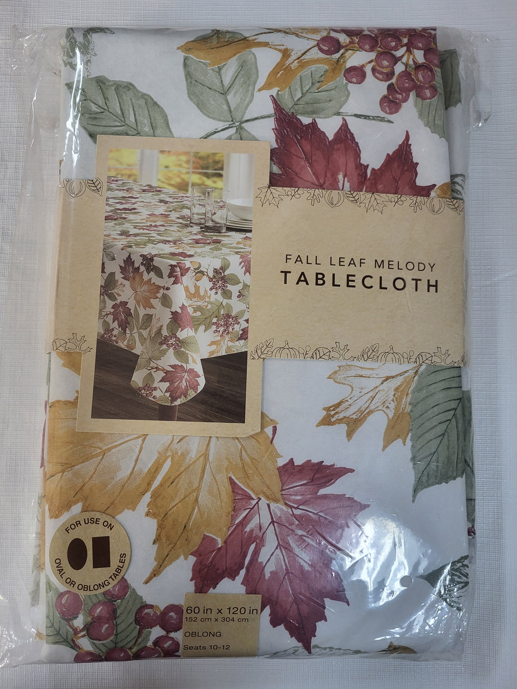 BED BATH & BEYOND Oblong 60 in x 120 in Vinyl Tablecloth Fall Leaf Melody